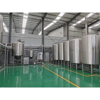 山东精鹰——大型精酿啤酒厂生产线